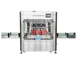 這才是真正的“加油”現(xiàn)場！食用油灌裝機正在現(xiàn)場加油